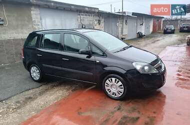 Минивэн Opel Zafira 2010 в Харькове