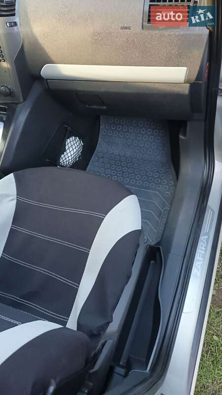 Минивэн Opel Zafira 2006 в Глыбокой фото 7 Минивэн Opel Zafira 2006 в Глыбокой