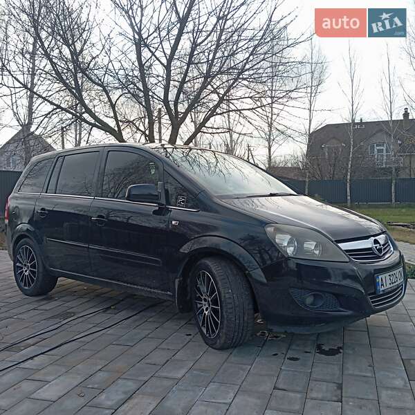 Мінівен Opel Zafira 2010 в Борисполі