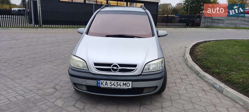 Мінівен Opel Zafira 2002 в Прилуках