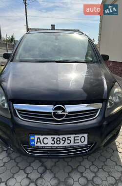 Минивэн Opel Zafira 2008 в Владимире