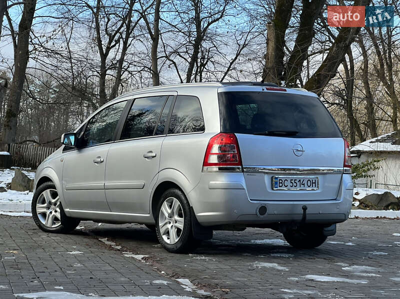 Минивэн Opel Zafira 2009 в Трускавце фото 22 Минивэн Opel Zafira 2009 в Трускавце