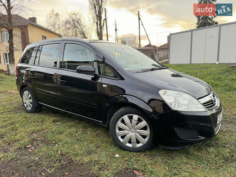 Opel Zafira 2008