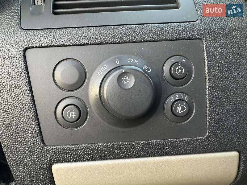 Минивэн Opel Zafira 2008 в Сокирянах