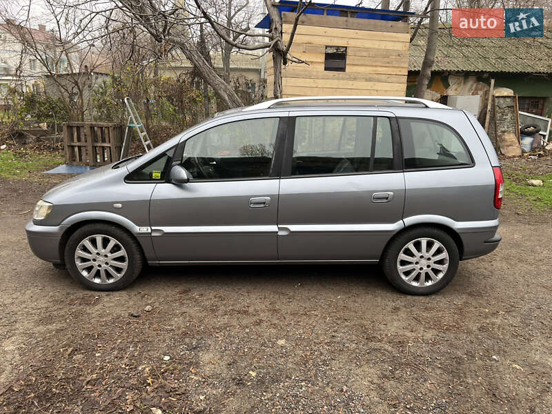 Минивэн Opel Zafira 2004 в Одессе фото 3 Минивэн Opel Zafira 2004 в Одессе