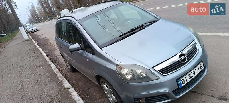 Минивэн Opel Zafira 2007 в Кременчуге фото 2 Минивэн Opel Zafira 2007 в Кременчуге