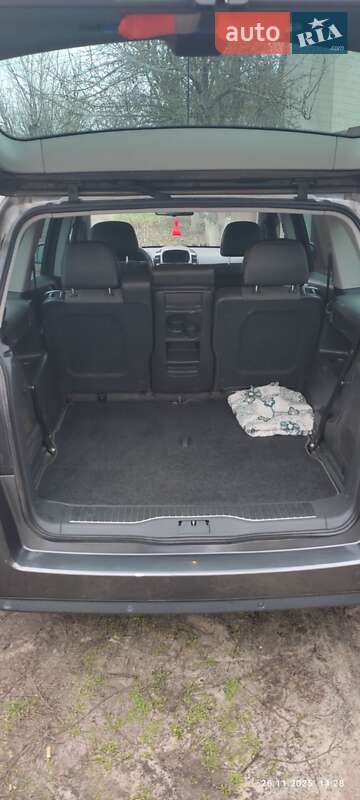 Минивэн Opel Zafira 2011 в Фастове
