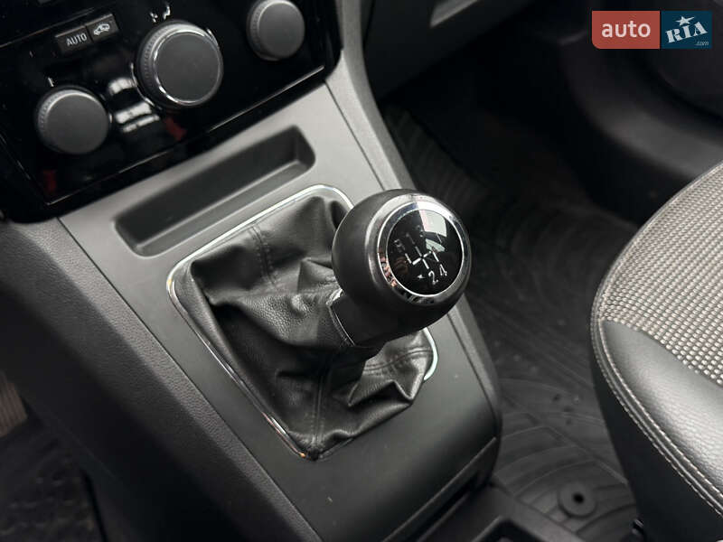 Минивэн Opel Zafira 2010 в Одессе