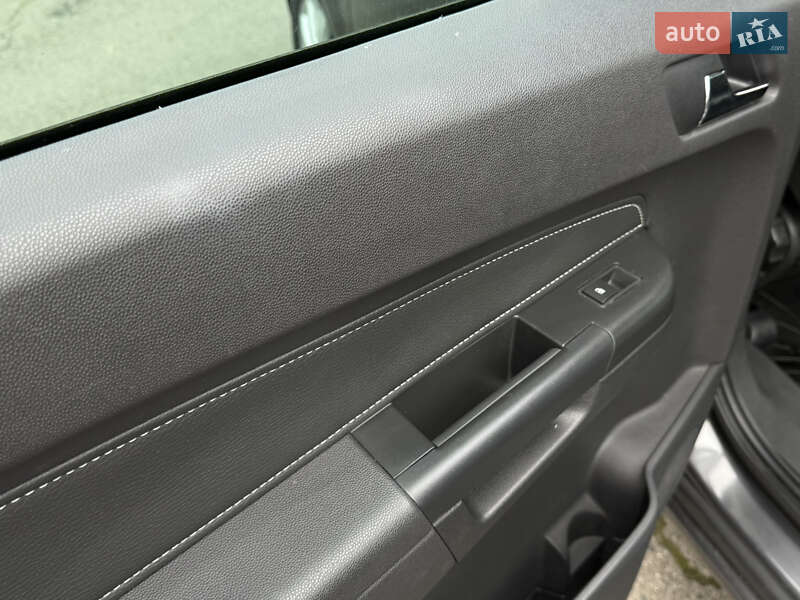 Минивэн Opel Zafira 2010 в Одессе