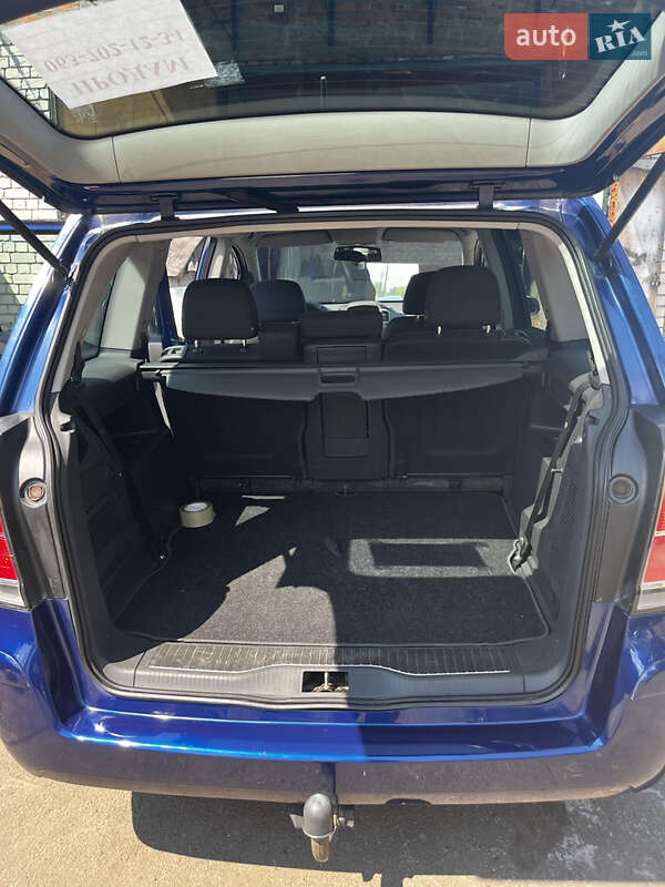 Мінівен Opel Zafira 2006 в Чернігові фото 13 Мінівен Opel Zafira 2006 в Чернігові