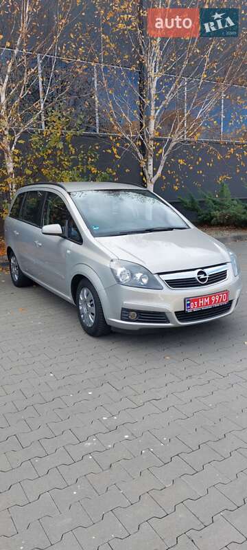 Минивэн Opel Zafira 2008 в Белой Церкви