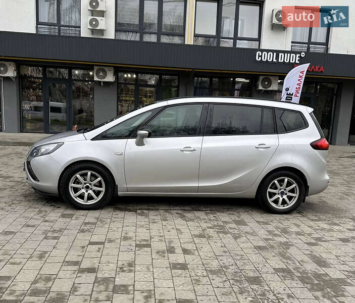 Мінівен Opel Zafira 2013 в Львові