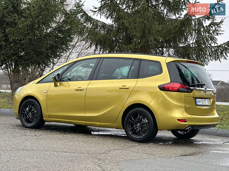 Мінівен Opel Zafira 2018 в Житомирі