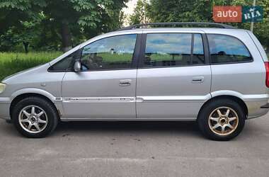 Минивэн Opel Zafira 2004 в Чернигове