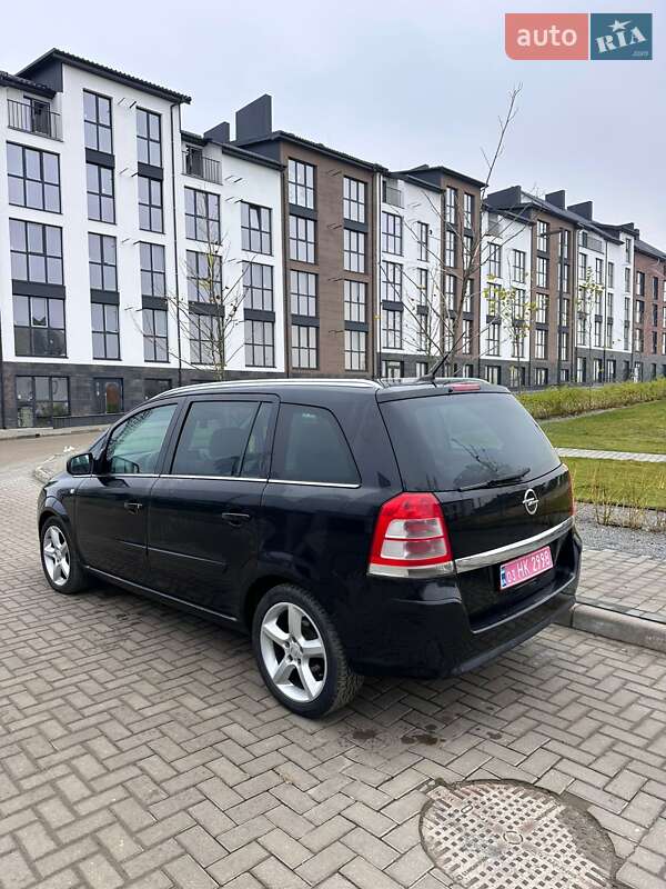 Минивэн Opel Zafira 2010 в Луцке фото 9 Минивэн Opel Zafira 2010 в Луцке