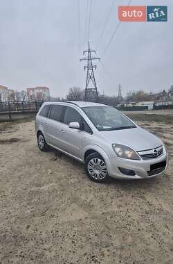 Минивэн Opel Zafira 2010 в Харькове