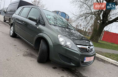 Минивэн Opel Zafira 2009 в Борисполе