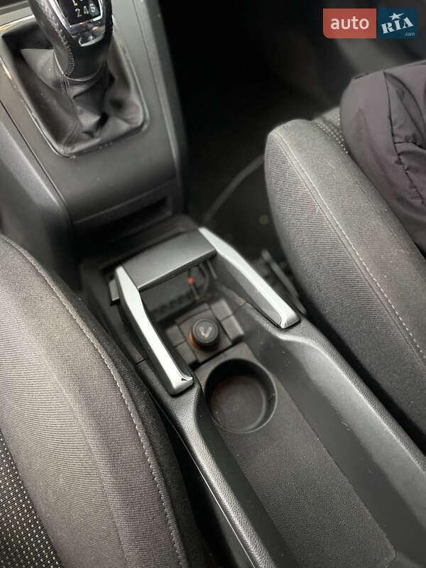 Мінівен Opel Zafira 2011 в Києві