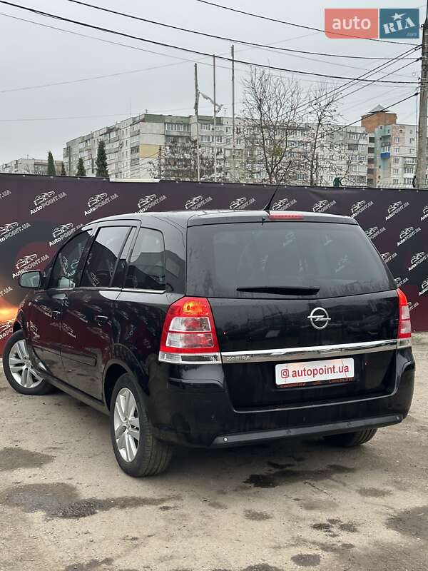 Мінівен Opel Zafira 2011 в Сумах