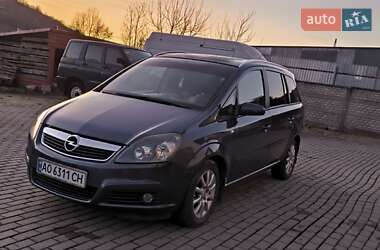 Минивэн Opel Zafira 2007 в Мукачево