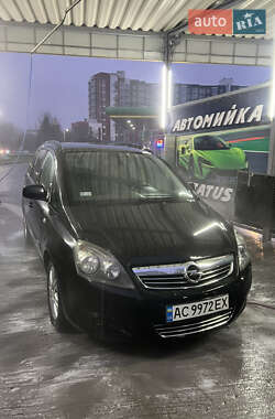 Минивэн Opel Zafira 2013 в Луцке