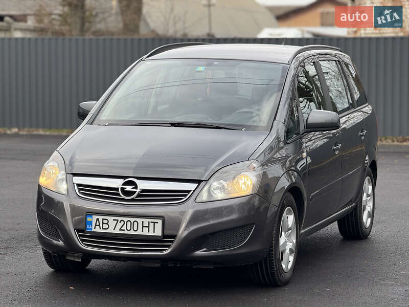 Opel Zafira 2012 Opel Zafira 2012
