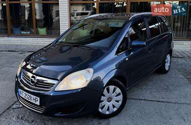 Минивэн Opel Zafira 2008 в Надворной