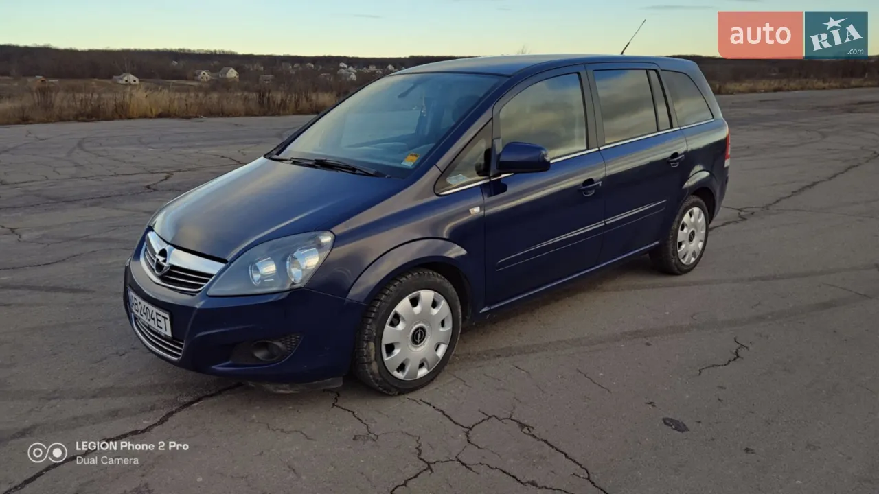 2011 Opel Zafira - мініатюра 21