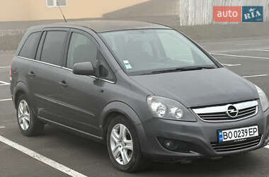 Минивэн Opel Zafira 2011 в Каменец-Подольском