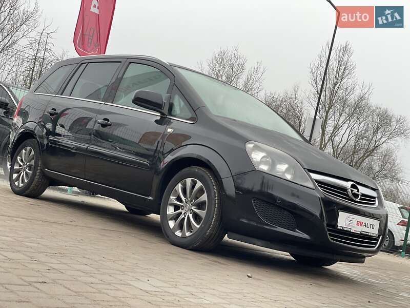 Минивэн Opel Zafira 2010 в Бердичеве фото 6 Минивэн Opel Zafira 2010 в Бердичеве