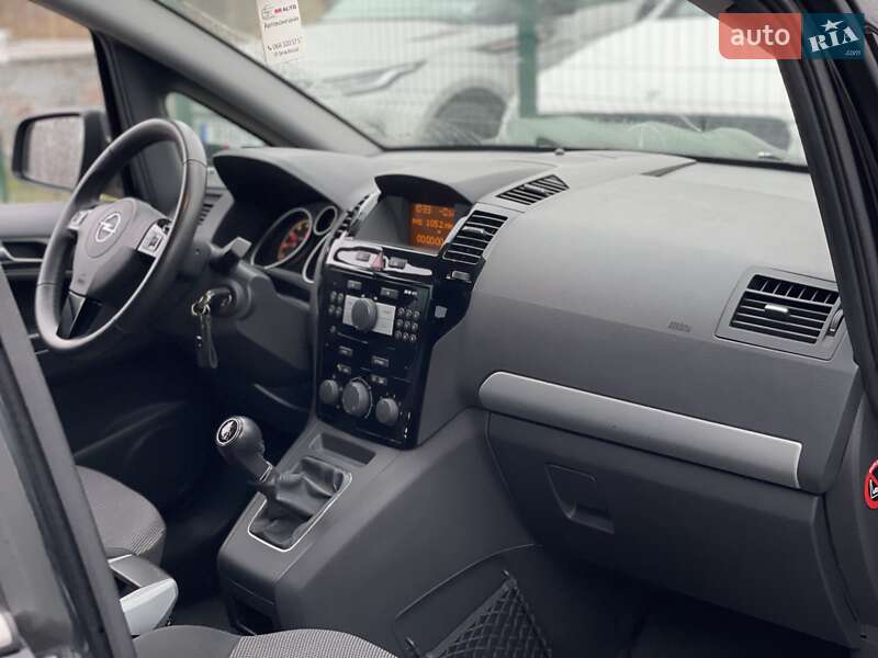 Минивэн Opel Zafira 2010 в Бердичеве фото 34 Минивэн Opel Zafira 2010 в Бердичеве