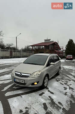Минивэн Opel Zafira 2008 в Харькове