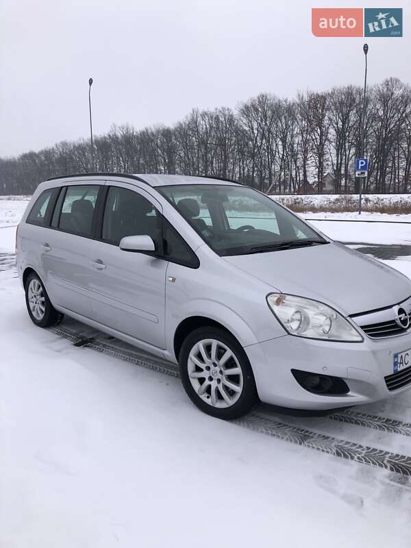 Opel Zafira 2009