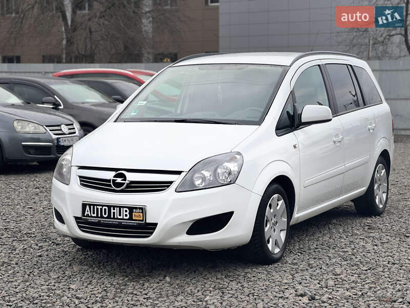 Opel Zafira 2012
