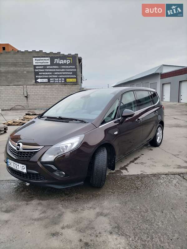 Opel Zafira 2013