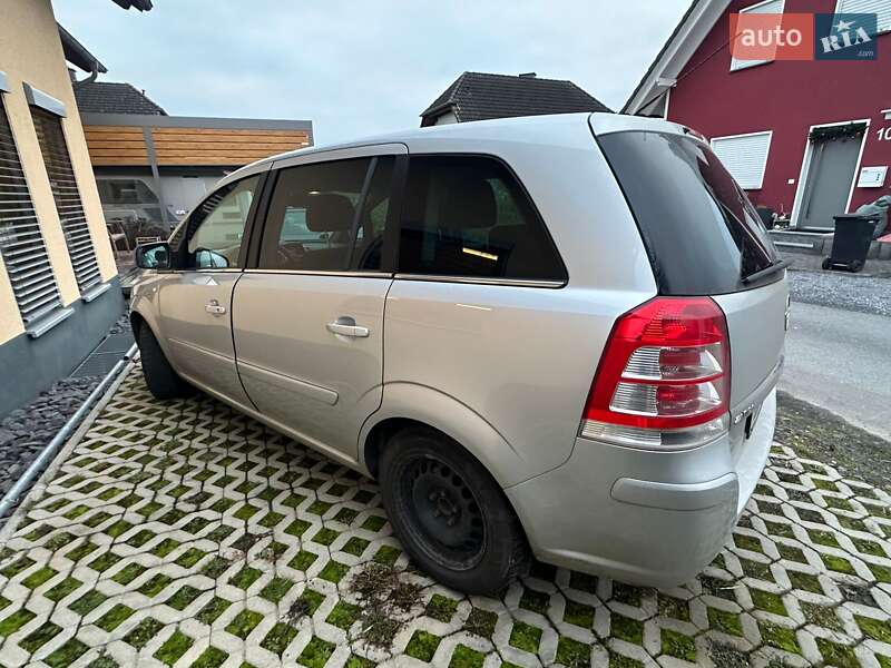 Минивэн Opel Zafira 2010 в Белой Церкви фото 39 Минивэн Opel Zafira 2010 в Белой Церкви