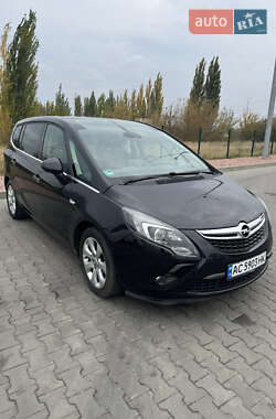 Минивэн Opel Zafira 2012 в Луцке