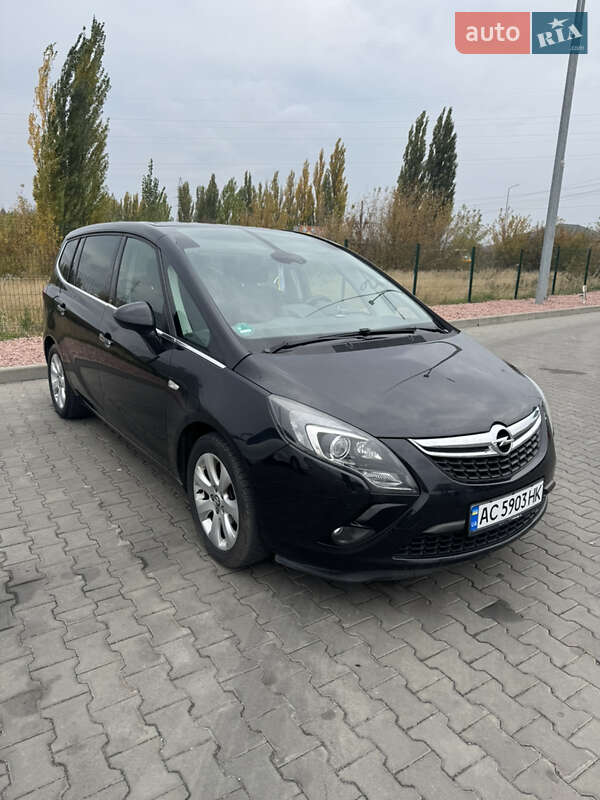Мінівен Opel Zafira 2012 в Луцьку