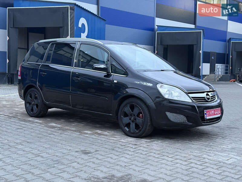 Opel Zafira 2010