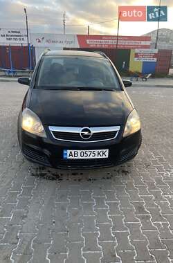 Минивэн Opel Zafira 2005 в Виннице
