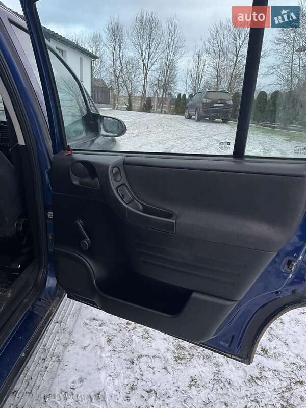 Мінівен Opel Zafira 2005 в Яворові