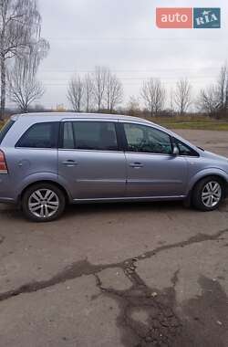 Минивэн Opel Zafira 2007 в Тростянце