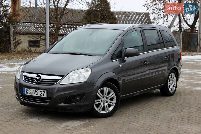 Мінівен Opel Zafira 2010 в Львові