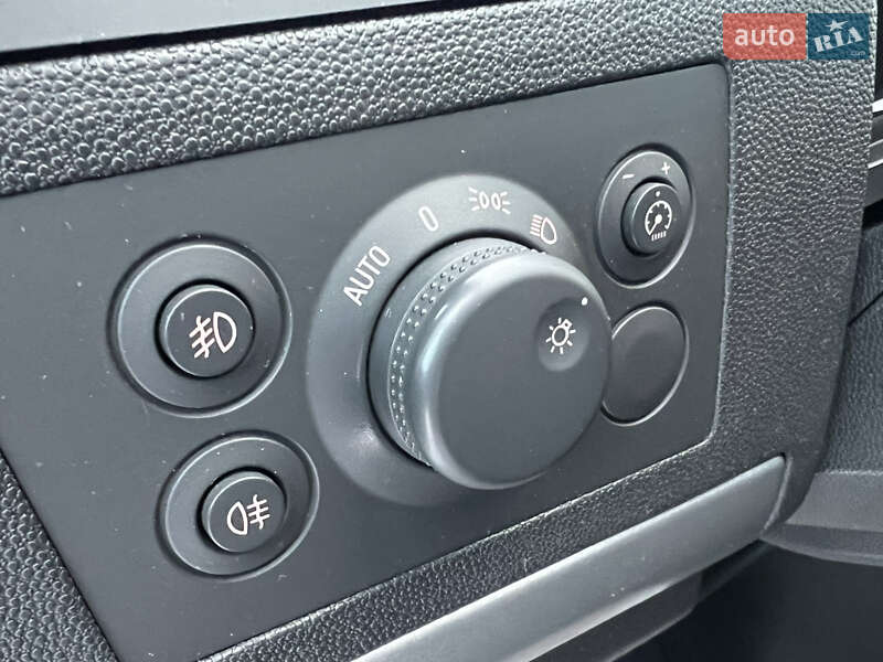 Мінівен Opel Zafira 2013 в Вінниці