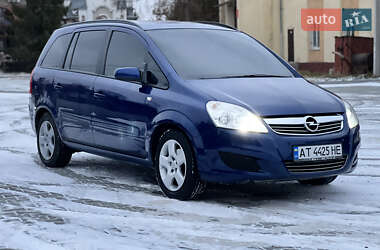 Минивэн Opel Zafira 2009 в Калуше