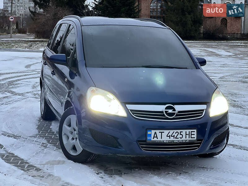 Мінівен Opel Zafira 2009 в Калуші фото 14 Мінівен Opel Zafira 2009 в Калуші