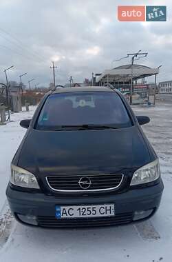 Минивэн Opel Zafira 2002 в Луцке