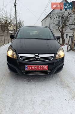Мінівен Opel Zafira 2009 в Луцьку