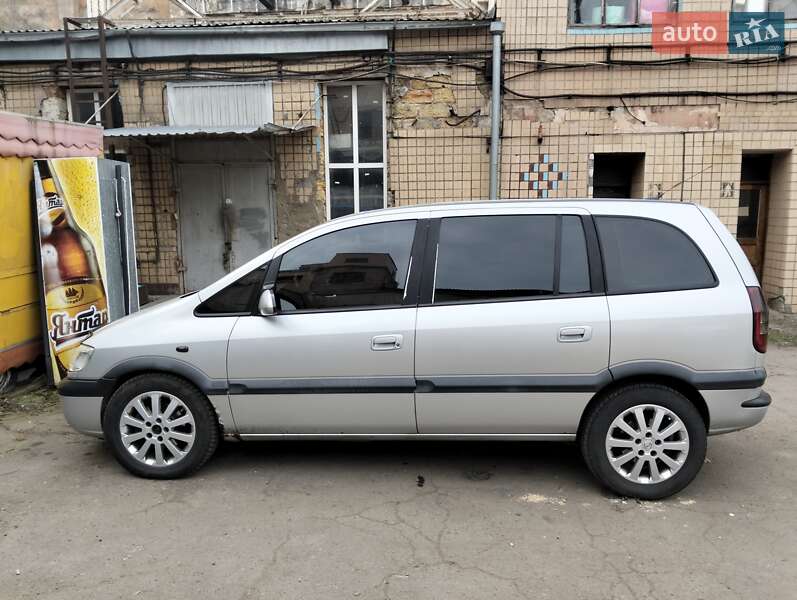 Мінівен Opel Zafira 2003 в Одесі