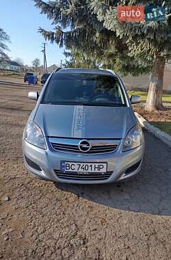 Минивэн Opel Zafira 2010 в Львове